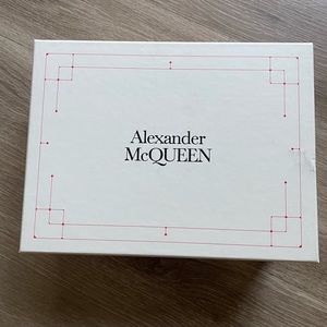 Designer ALEXANDER MCQUEEN Empty Sneakers 👟 Box 📦